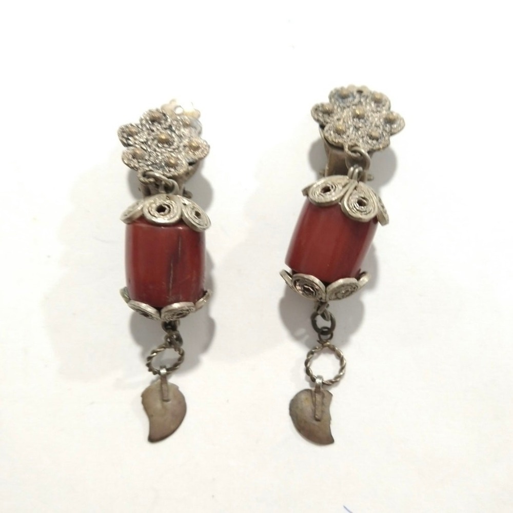 Antique Tribal Roman Filigree Dangle Earrings Clip On Red Coral Silver Tone EC2
